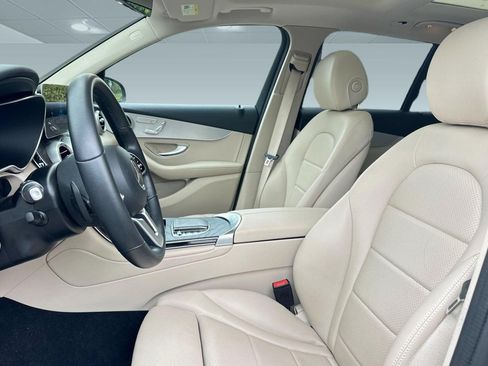 Used 2022 Mercedes-Benz GLC 300 4MATIC image 26