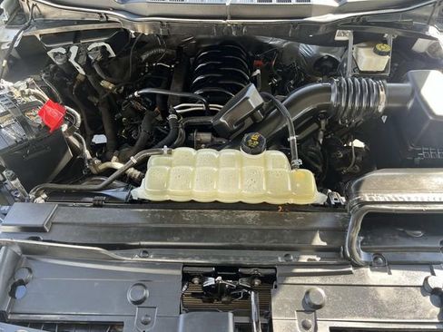 Used 2022 Ford F150 Lariat w/ Trailer Tow Package image 26