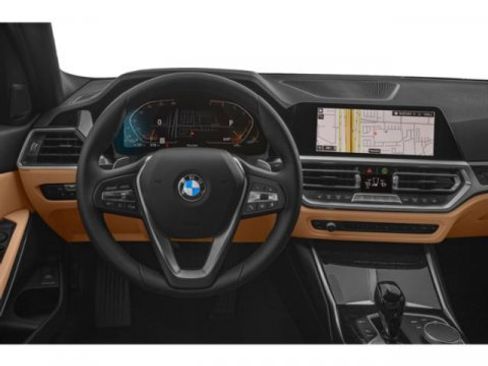 Used 2022 BMW 330i xDrive Sedan w/ Driving Assistance Package image 10