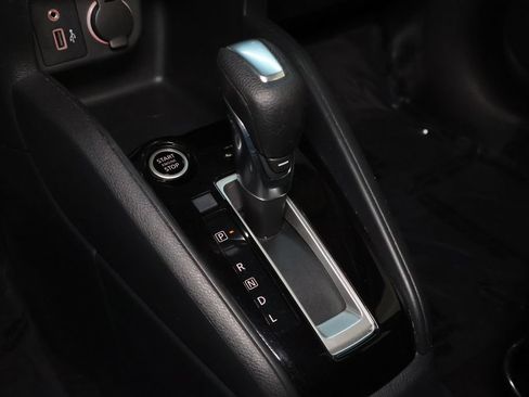 Used 2021 Nissan Kicks S FWD image 28