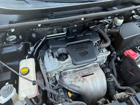 Used 2014 Toyota RAV4 Limited image 52