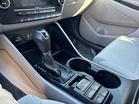 Used 2021 Hyundai Tucson SEL image 21