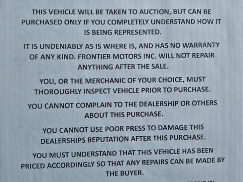 Used 2008 Chrysler 300 C w/ Navigation & Sound Group II image 9