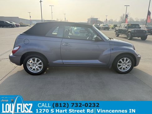 Used 2007 Chrysler PT Cruiser Convertible w/ Spring Special Group image 8