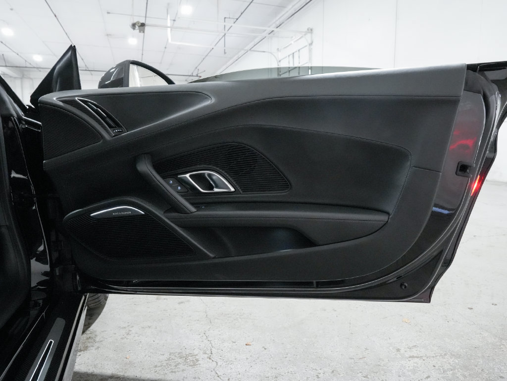 Used 2017 Audi R8 V10 plus AWD/4WD image 30
