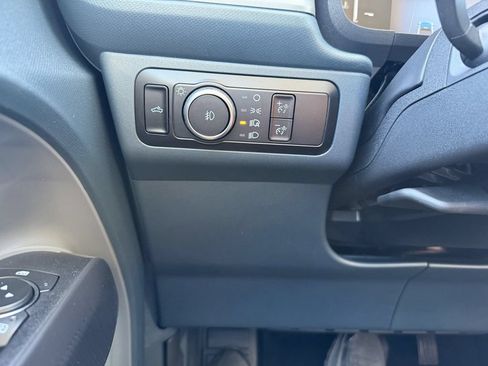 Used 2026 Ford Maverick Lobo AWD/4WD image 25