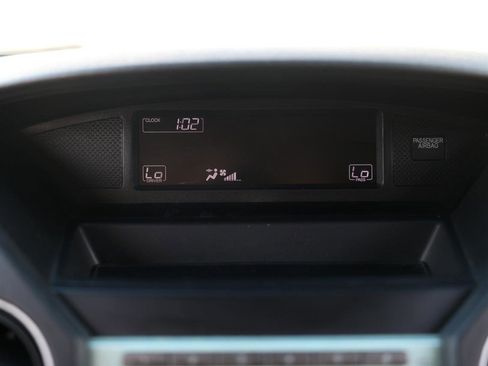 Used 2011 Honda Pilot EX image 32