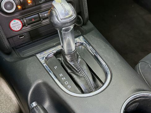 Used 2015 Ford Mustang GT image 23