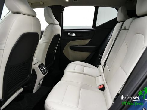 Used 2025 Volvo XC40 B5 Ultra w/ Protection Package Premier AWD/4WD image 51