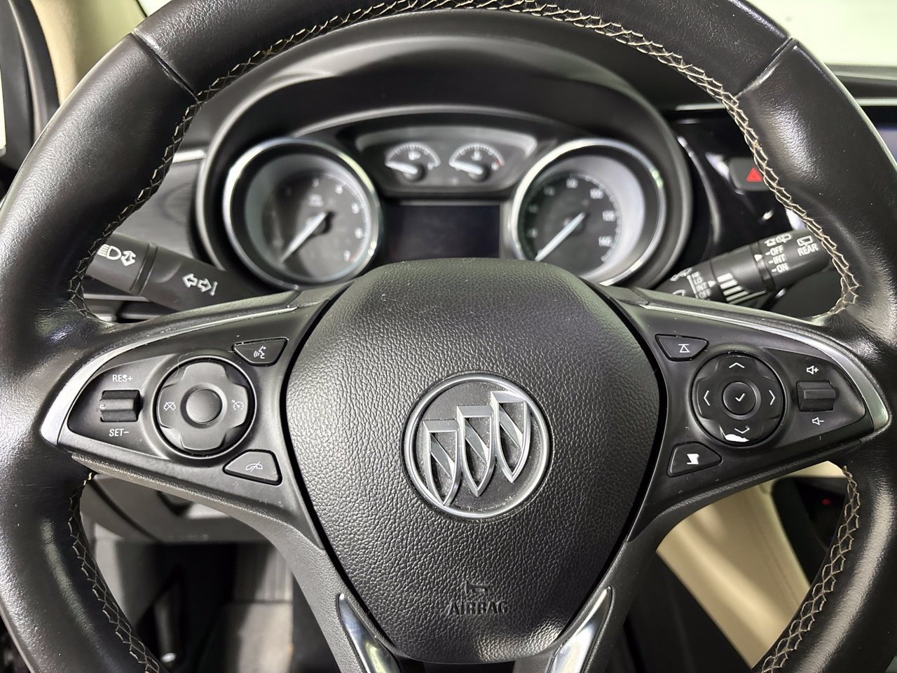Used 2017 Buick Envision Preferred FWD image 12