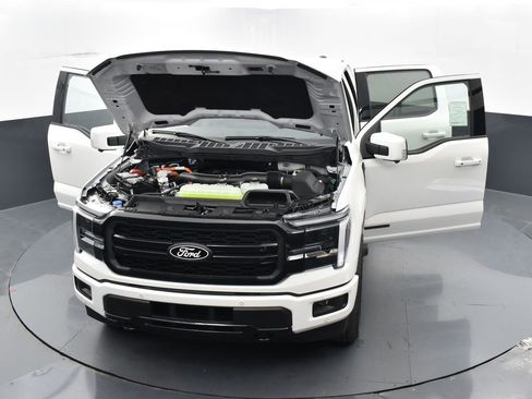 New 2025 Ford F150 Lariat w/ Equipment Group 501A Mid image 38