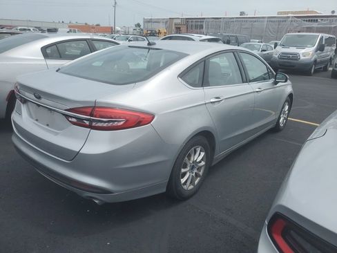 Used 2017 Ford Fusion S FWD image 8