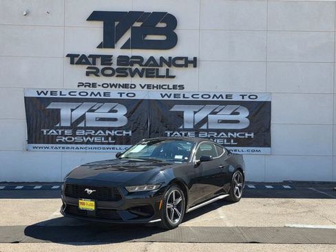 Used 2024 Ford Mustang Coupe image 2