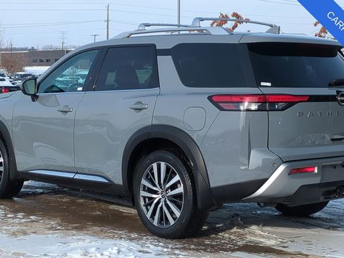Used 2022 Nissan Pathfinder Platinum w/ Cargo Package image 3