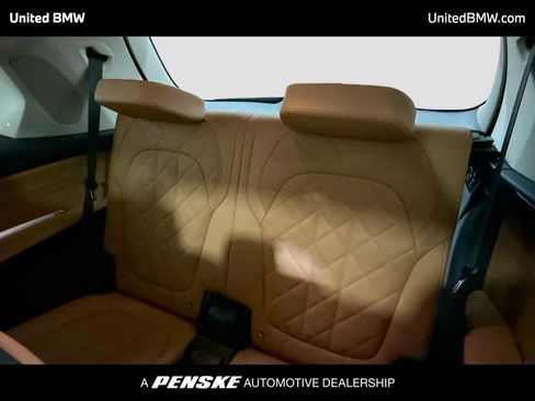 Certified 2025 BMW X7 xDrive40i image 14