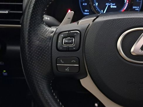 Used 2017 Lexus IS 350 F Sport image 19