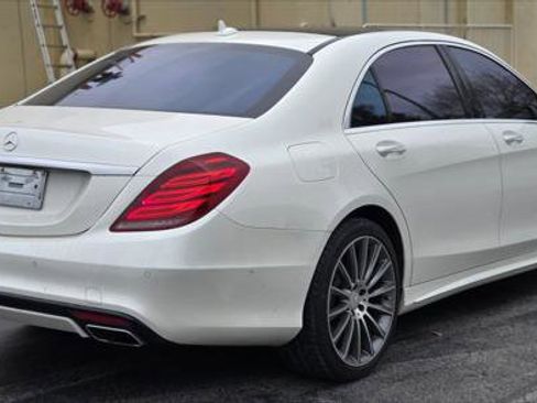 Used 2014 Mercedes-Benz S 550 Sedan w/ Sport Package Plus One image 7
