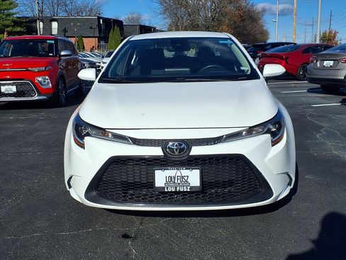 Used 2022 Toyota Corolla LE image 29