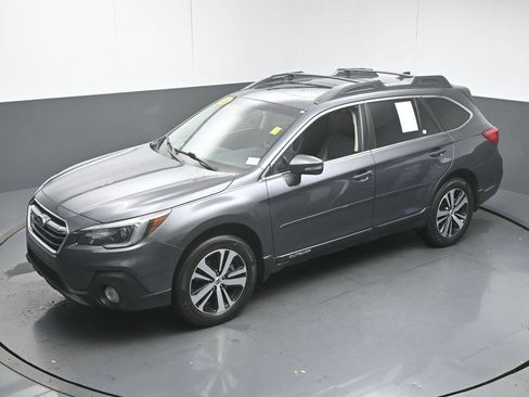 Used 2018 Subaru Outback 2.5i Limited AWD/4WD image 45