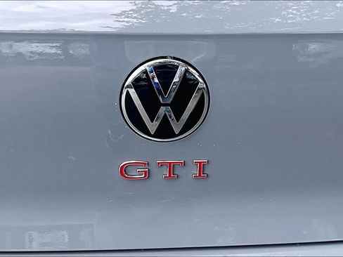 New 2026 Volkswagen GTI SE image 15