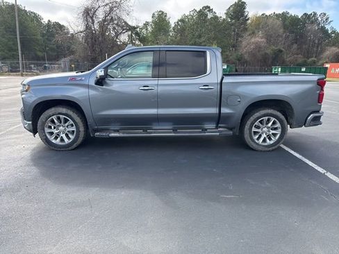 Used 2021 Chevrolet Silverado 1500 LTZ image 2