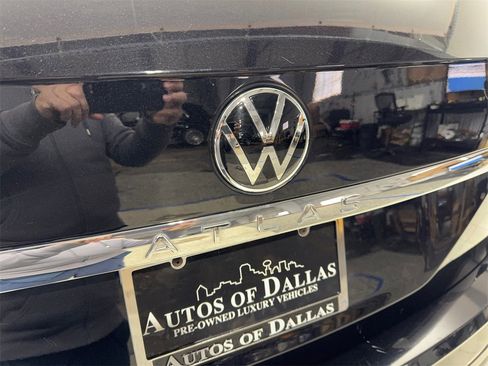 Used 2023 Volkswagen Atlas SE w/ Panoramic Sunroof Package image 20