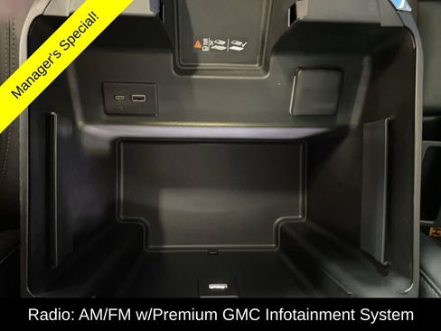 Used 2024 GMC Sierra 2500 SLT w/ SLT Convenience Package AWD/4WD image 9