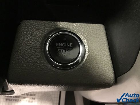 Used 2018 Ford F150 Lariat w/ Equipment Group 502A Luxury image 56