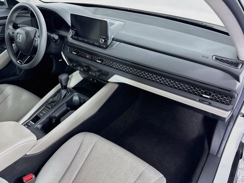 Certified 2024 Honda Accord EX image 28