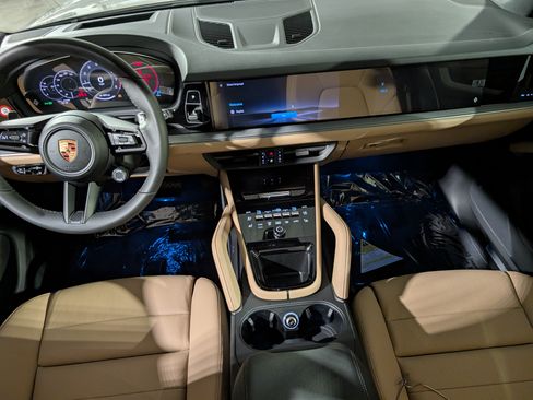 New 2026 Porsche Cayenne AWD/4WD image 7