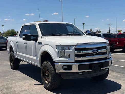 Used 2015 Ford F150 Lariat w/ Equipment Group 502A Luxury AWD/4WD image 15