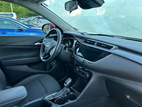 Used 2023 Buick Encore GX Select w/ Sport Touring Package AWD/4WD image 8