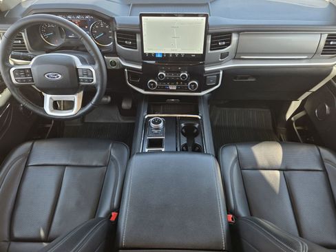 Certified 2023 Ford Expedition Max XLT image 27