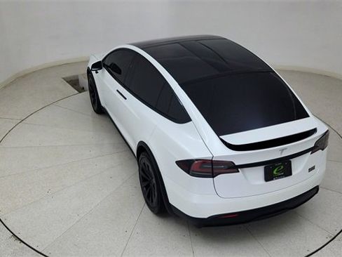 Used 2022 Tesla Model X Plaid image 83
