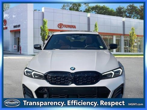 Used 2023 BMW M340i xDrive image 2