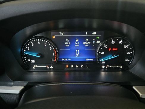 Used 2022 Ford Explorer XLT image 20