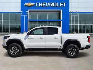 New 2026 Chevrolet Colorado ZR2 w/ Technology Package AWD/4WD video 3