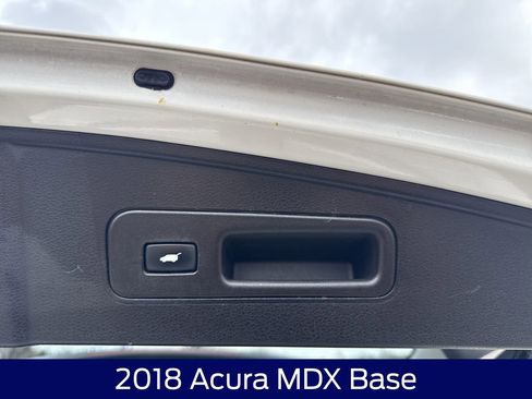 Used 2018 Acura MDX SH-AWD w/ Advance Package image 18