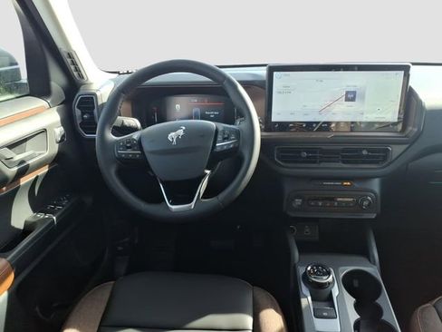 New 2026 Ford Bronco Sport Outer Banks w/ Outer Banks Tech Package+ AWD/4WD image 10