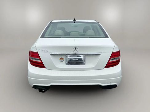 Used 2012 Mercedes-Benz C 250 Sedan image 5