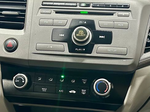 Used 2012 Honda Civic LX image 19