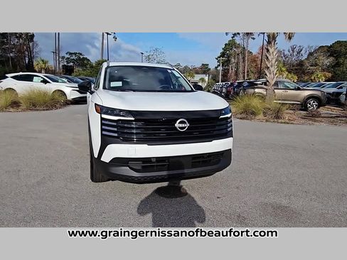 New 2026 Nissan Kicks SV w/ SV Premium Package image 18