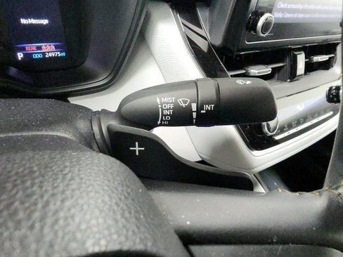 Used 2022 Toyota Corolla SE w/ Carpet Mat Package (TMS) FWD image 60