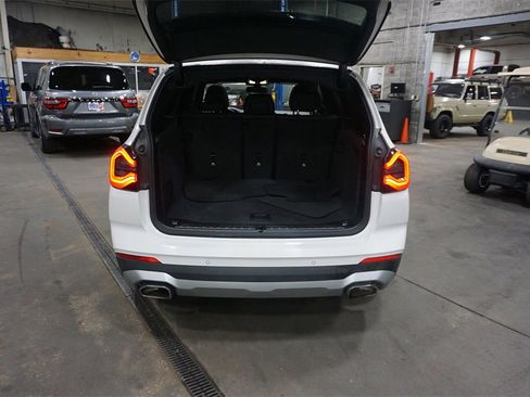 Used 2024 BMW X3 sDrive30i image 18