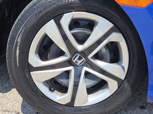 Used 2016 Honda Civic LX image 9