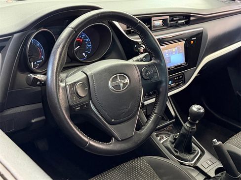 Used 2016 Scion iM image 18