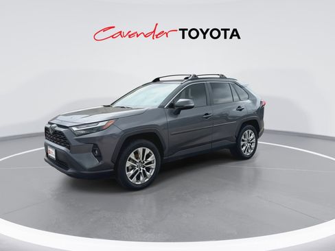 Used 2025 Toyota RAV4 XLE Premium w/ Weather Package AWD/4WD image 4