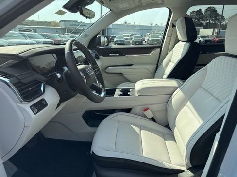 New 2026 GMC Acadia Denali w/ Super Cruise Package image 7