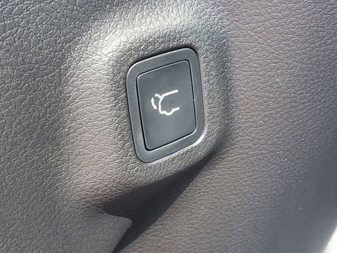 New 2026 Jeep Compass Limited AWD/4WD image 18