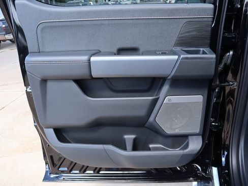 New 2025 Ford F150 Lariat w/ Equipment Group 502A High image 18